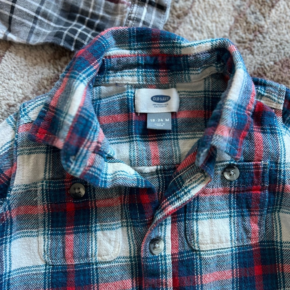 Old Navy Flannels - Picture 4 of 5